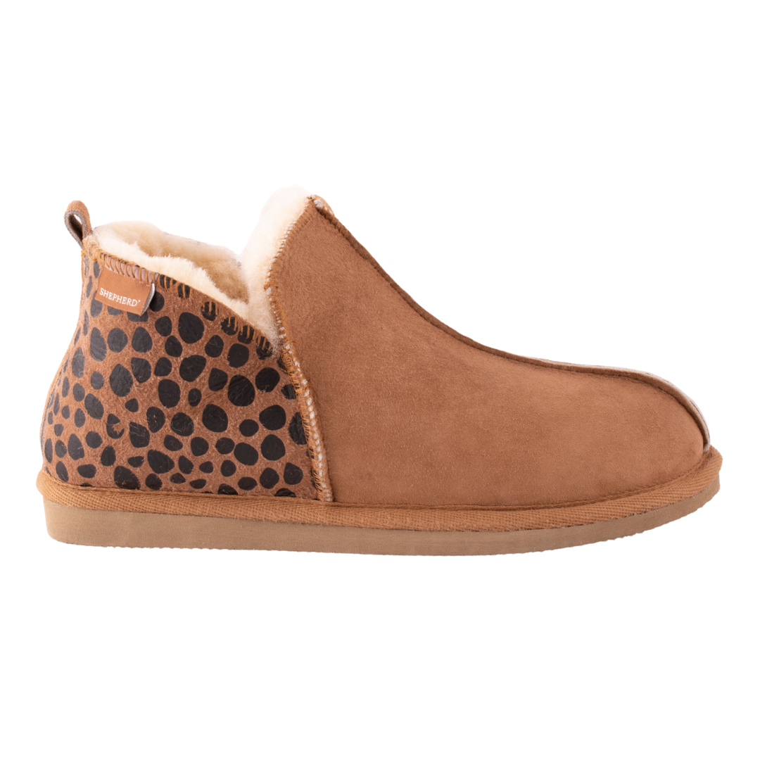 Sheepskin Boot Slippers - Spotted Heel