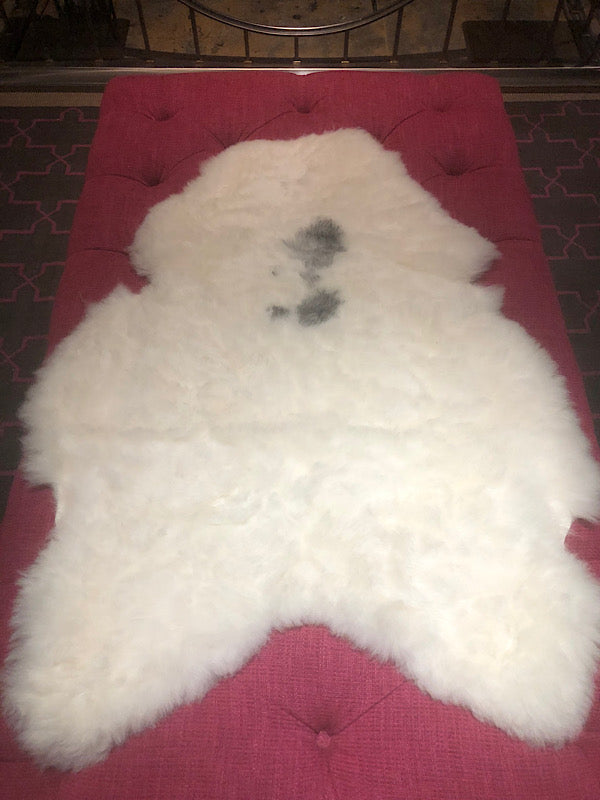 Icelandic Sheepskin Rug - Shaved - Cream + 2 Black Spots